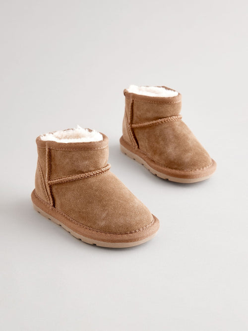 Tan Brown Warm Lined Suede Boots