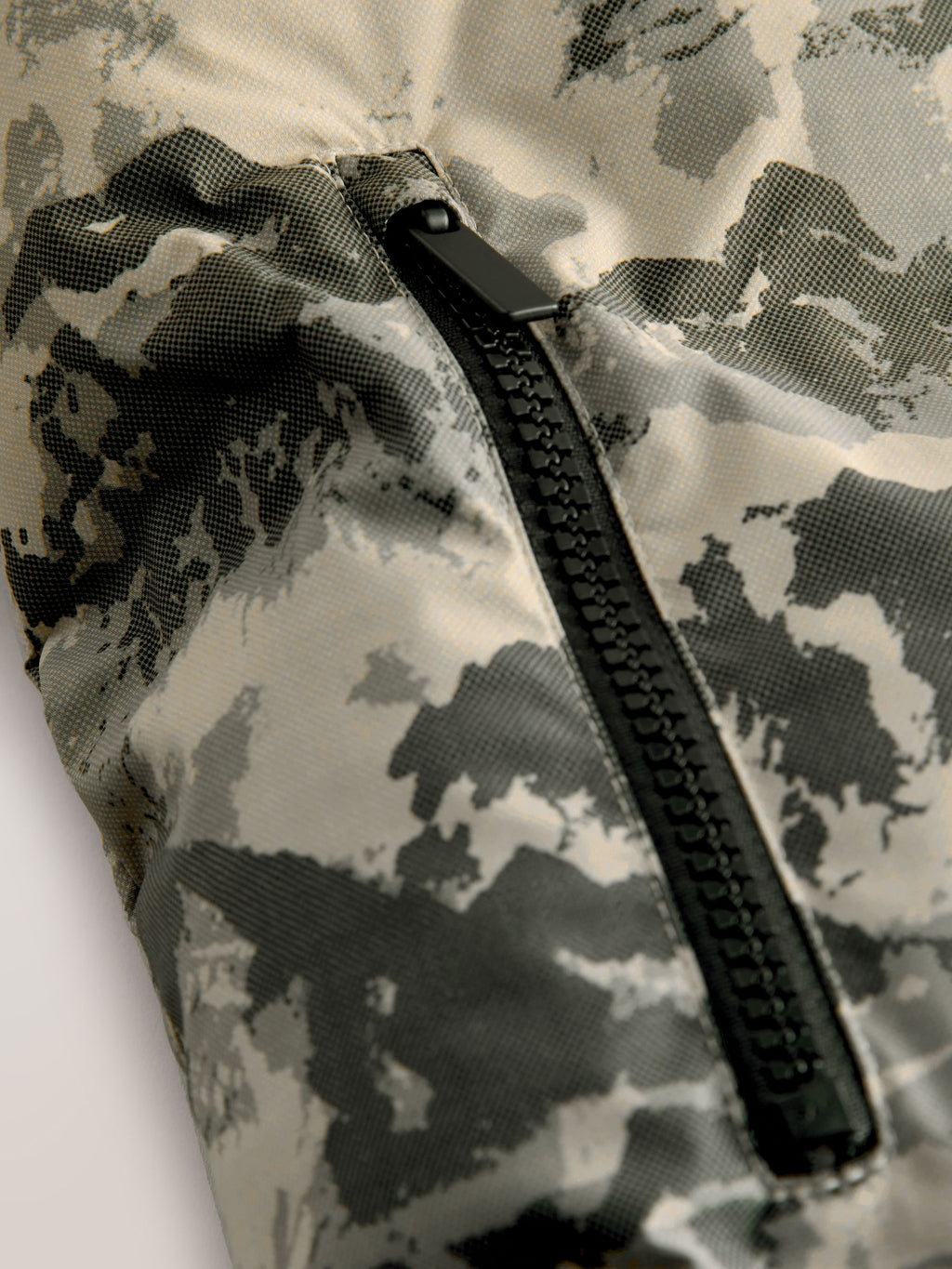 Grey Camoflauge Shower Resistant Microfleece Lined Padded Coat (3-16yrs)