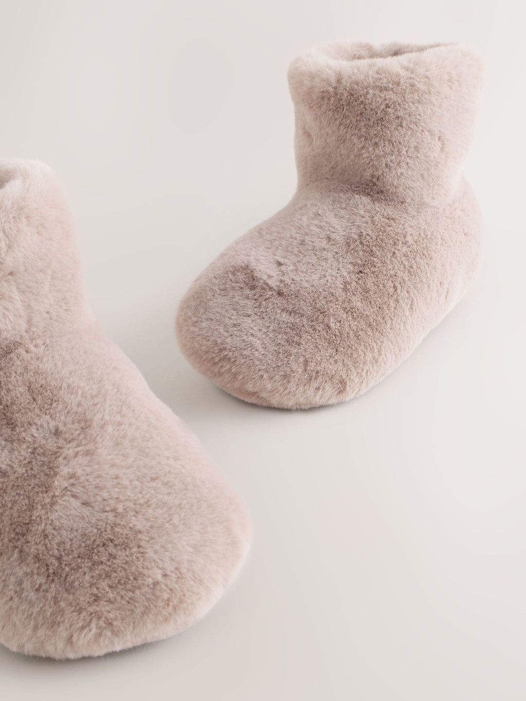 Neutral Soft Slipper Socks