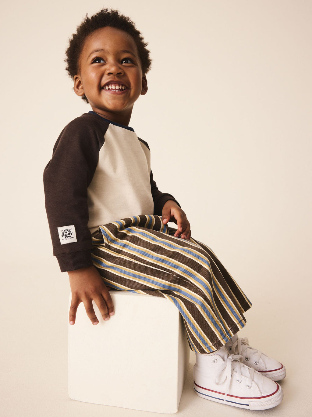 Brown/Cream Long Sleeve Raglan T-Shirt (3mths-7yrs)
