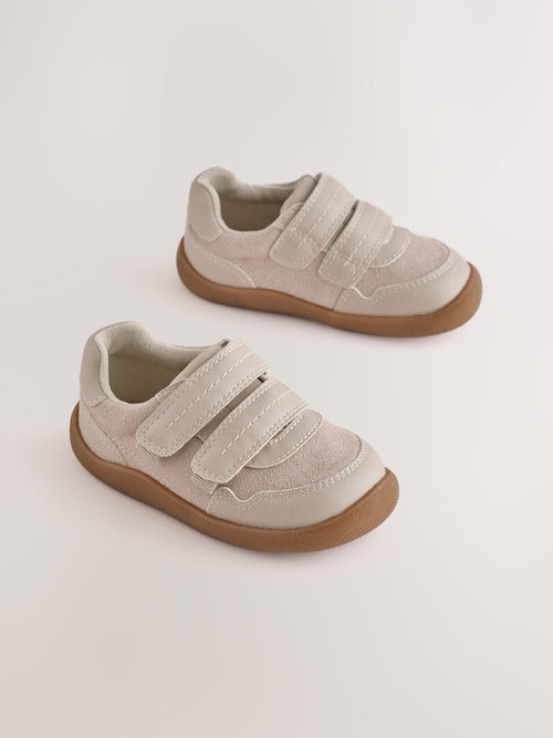 Neutral Standard Fit (F) Crawler Trainers