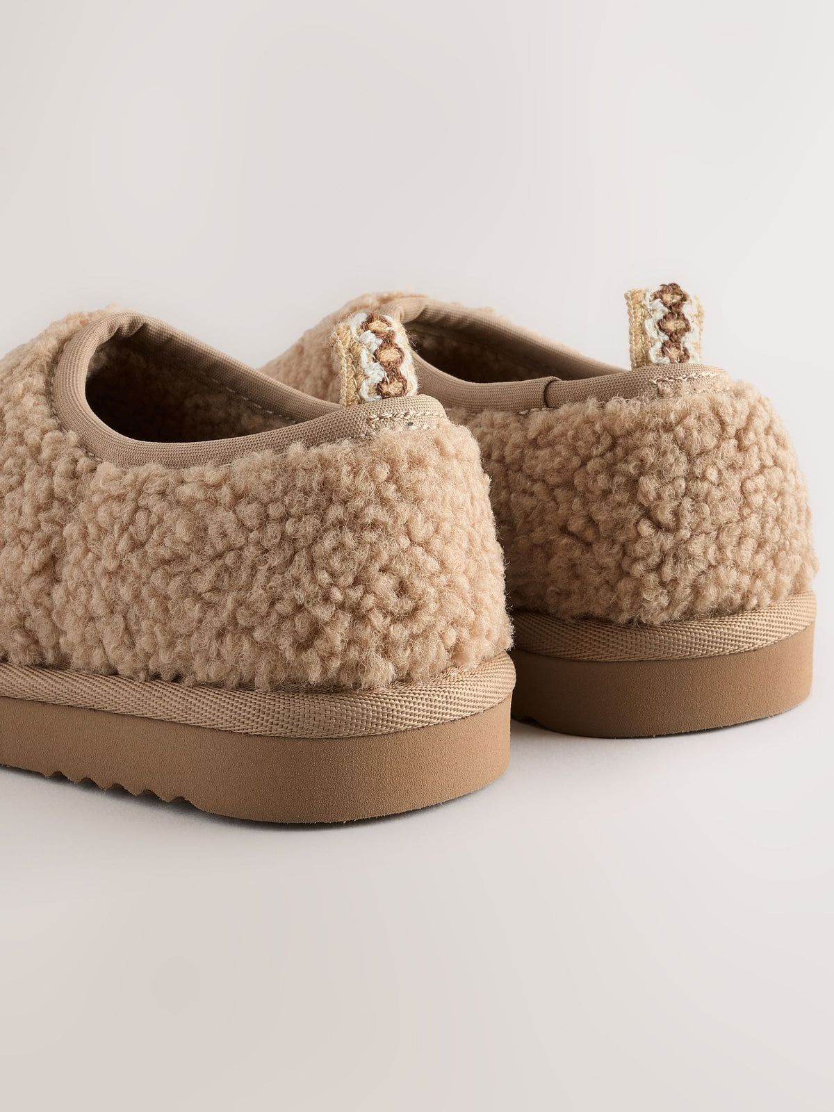 Neutral Borg Shoot Slippers