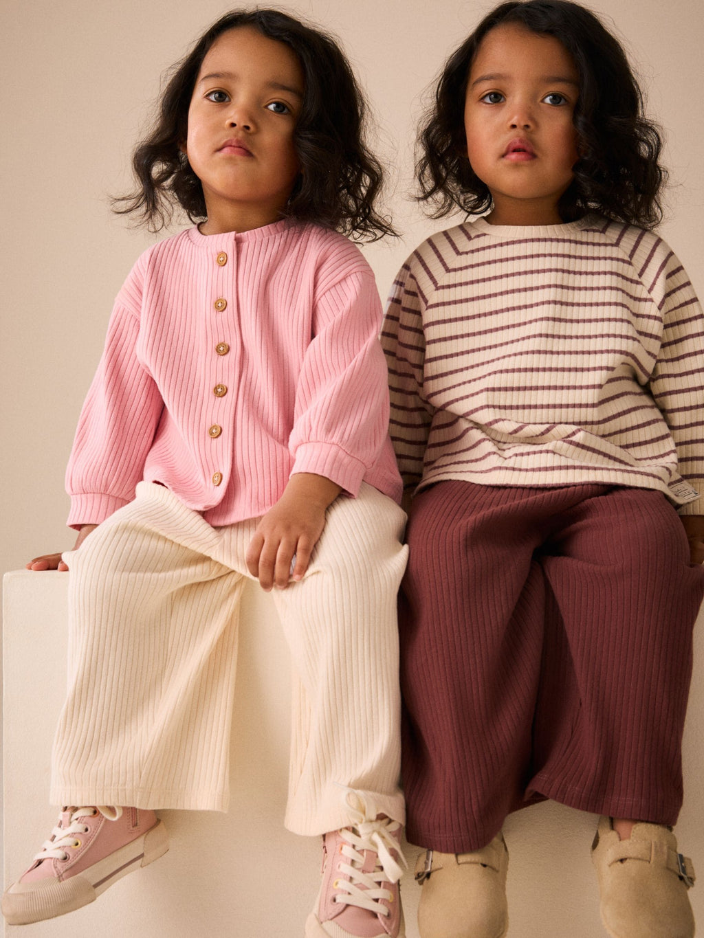 Cream/Neutral Stripe Long Sleeve Ribbed Raglan Top (3mths-7yrs)