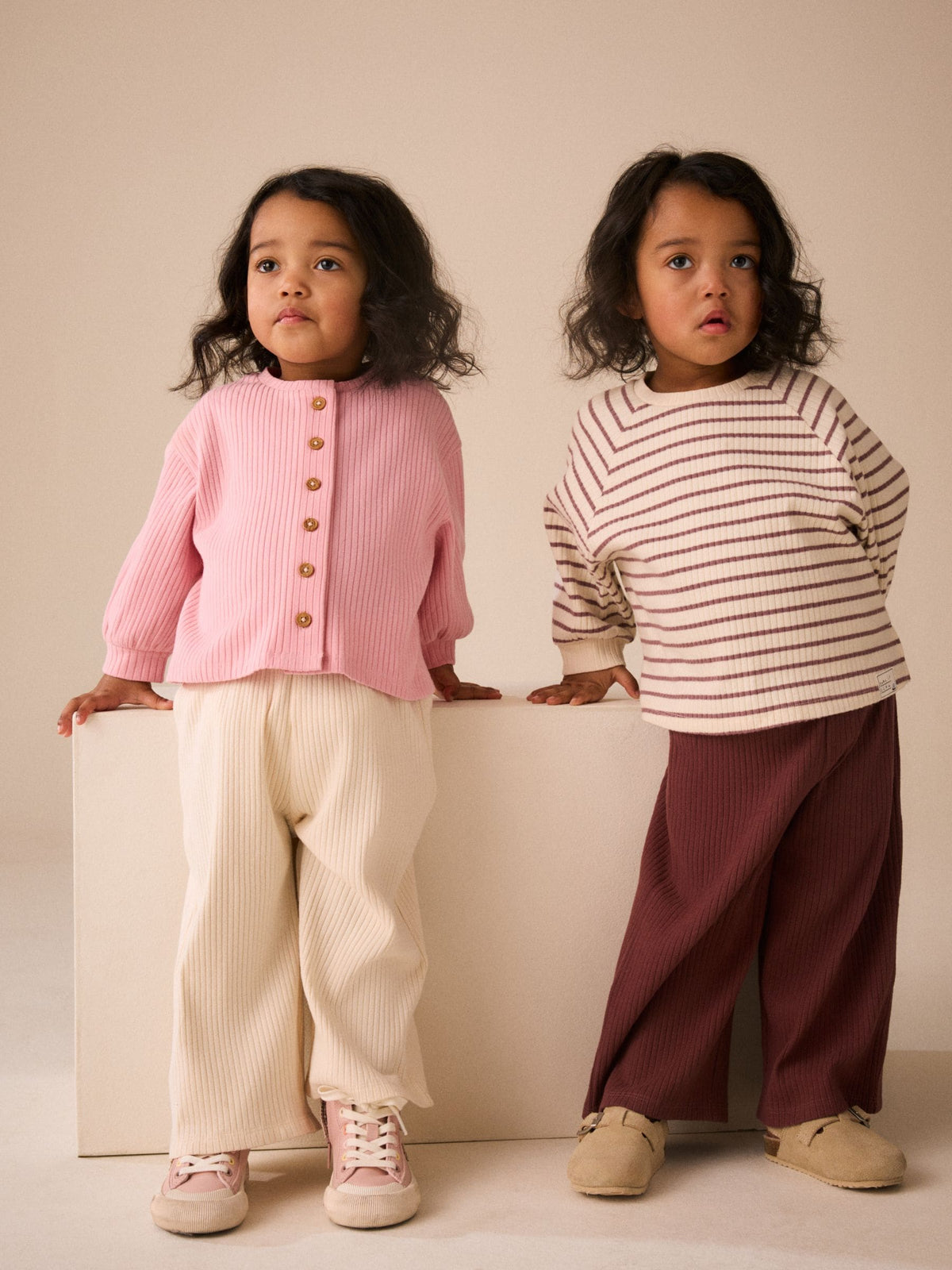 Cream/Neutral Stripe Long Sleeve Ribbed Raglan Top (3mths-7yrs)
