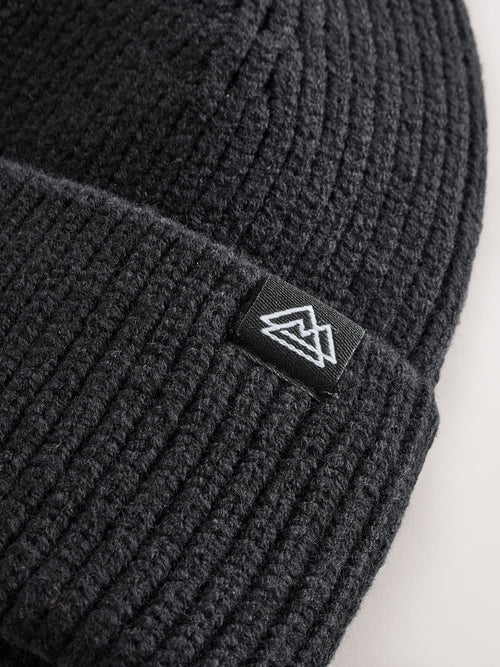 Black Knitted Beanie Hat (1-16yrs)