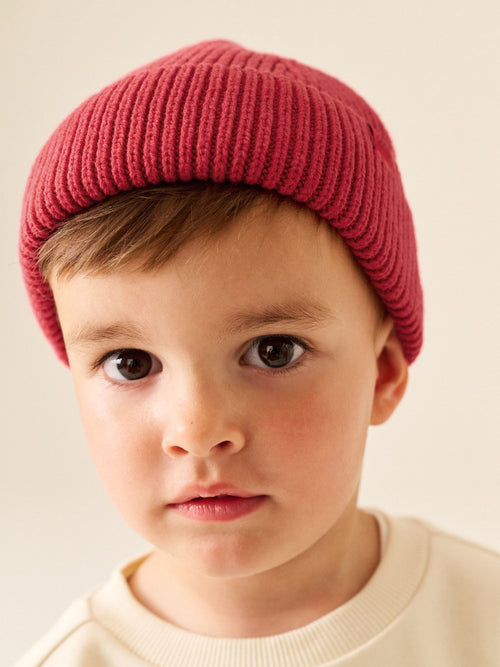 Red Knitted Beanie Hat (1-16yrs)