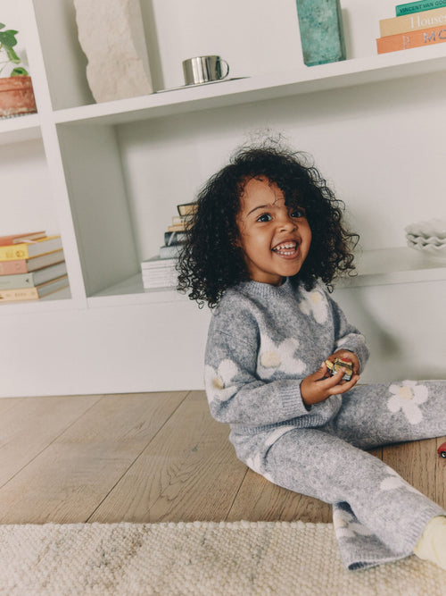 Grey Daisy Jumper and Trousers Set (3mths-7yrs)