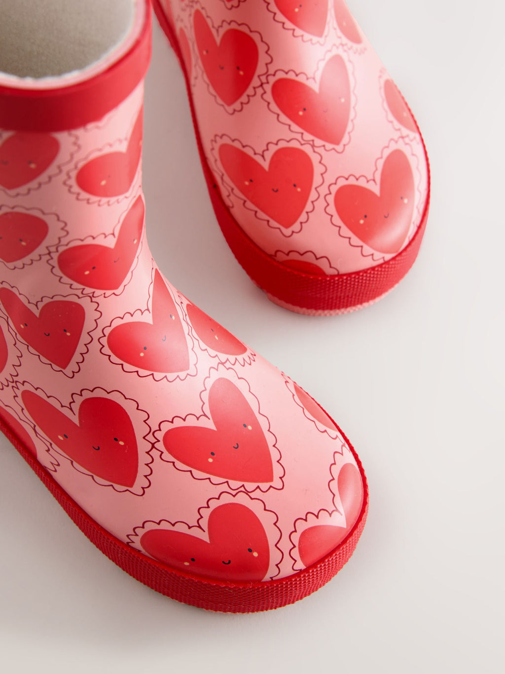 Red/Pink Heart Handle Wellies